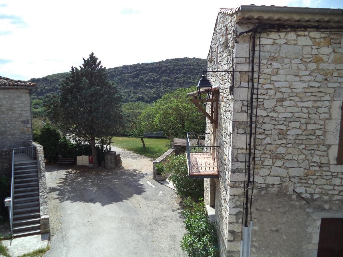 La Dame Blanche Bed and Breakfast Saint-Maurice-dʼIbie Exteriör bild